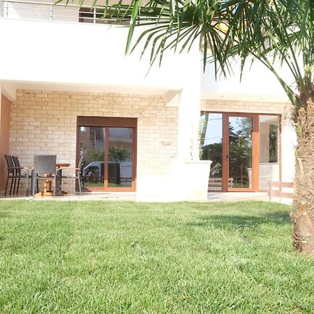 Villa Valerie Nikiti  Zewnętrze zdjęcie